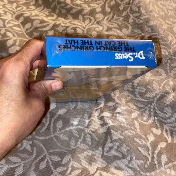 New & Sealed, Dr. Seuss The Grinch Grinches The Cat in The Hat, VHS, 1989 - Picture 8 of 10